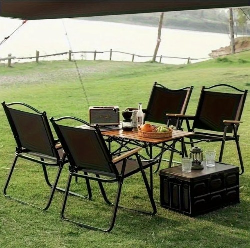 휴대용 접이식 의자 - 캠핑, 피크닉 및 야외 활동에 완벽한 12가지 장면과 축제용