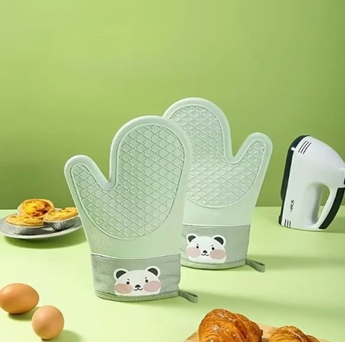 1쌍 두꺼운 실리콘 내열 장갑 - 미끄럼 방지 오븐 & 전자레인지 안전 베이킹 장갑, 귀여운 곰 디자인, 주방용 고온 저항성, 바비큐 필수품, 야외 요리 및 야외 요리용 - 내구성 있고 쉬운 세척, 손세탁 전용, 바비큐 액세서리, 스타일리시한 주방 용품, 미끄럼 방지 그립, 바비큐 애호가용, 스크래치 방지 마감, 열에 강한 소재, 요리 장갑, 그릴링 애호가를 위한