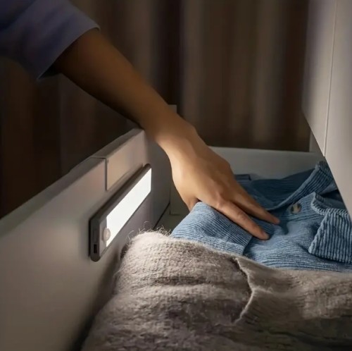 2-팩 LED 모션 센서 조명 - 자성 USB 충전, 조절 가능한 색온도 및 밝기, 가정용 플라스틱 튜브 조명, ≤36V 작동 전압, 충전식 배터리, 전자 부품 포함