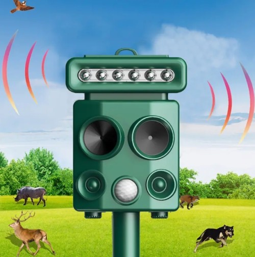 태양광 강력초음파 해충퇴치기 30여종 야생 유해동물 쥐 박쥐 멧돼지 고라니 퇴치 적외선탐지40피트 LED 경광등