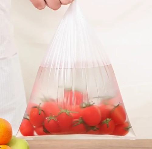 200개 내구성 있는 찢어지지 않는 플라스틱 식품 보관용 가방, 과일 및 채소용, 40.03cm x 30.02cm - 야외 요리 및 주방 사용에 이상적, 채소 보관