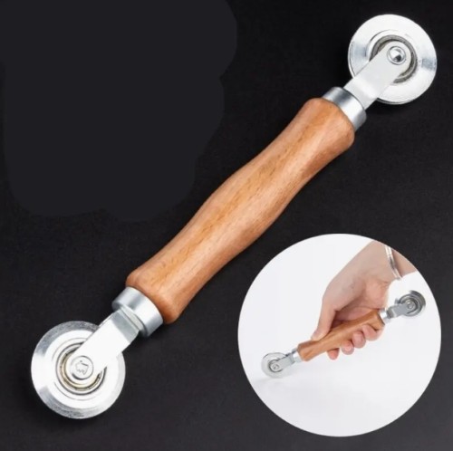 나무 손잡이와 강철 바퀴가 있는 내구성 있는 핸드헬드 스플라인 롤러 도구 - 이중 창문 및 스크린 도어 설치에 완벽, 쉬운 접착제 적용